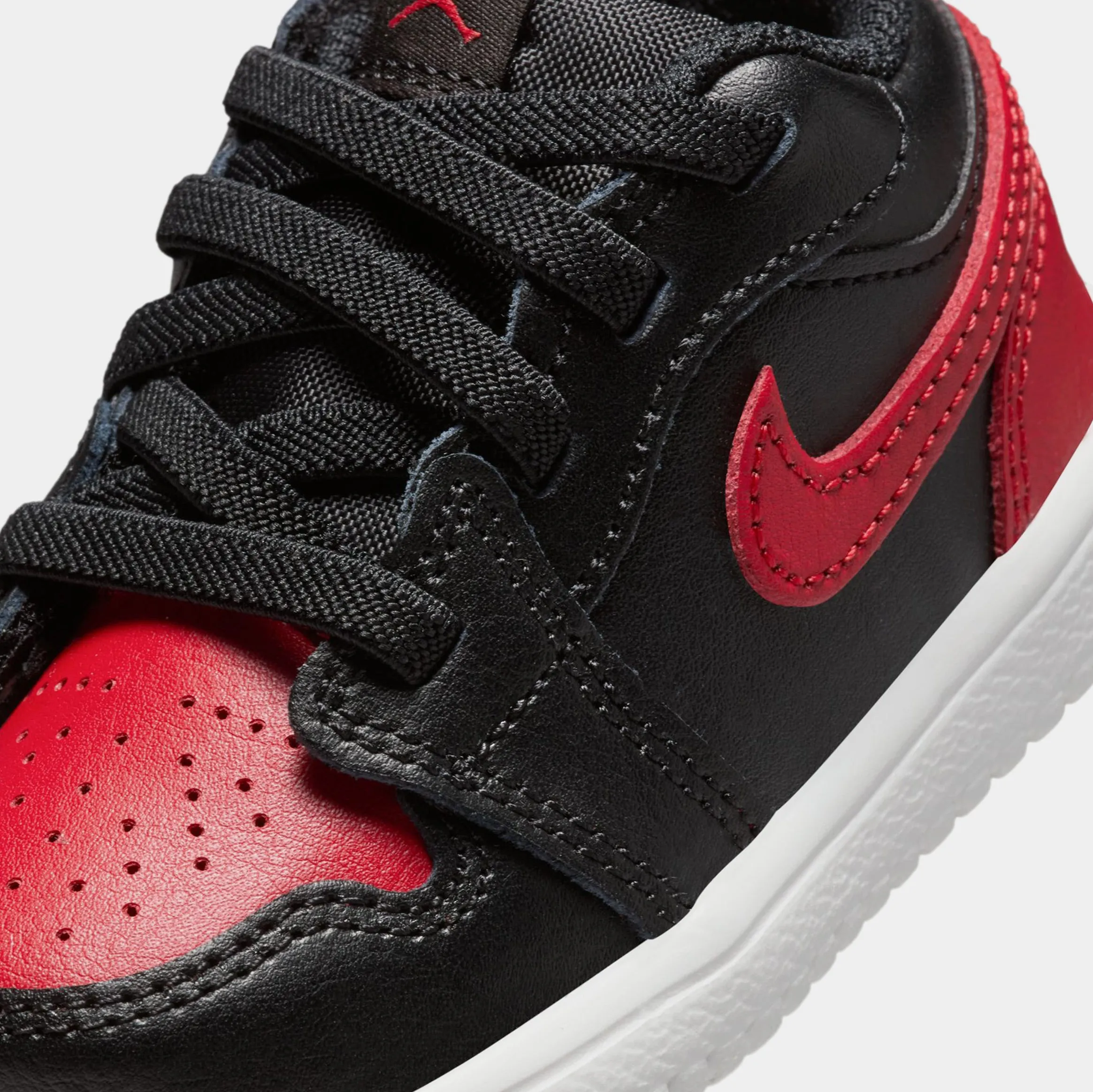 Air Jordan 1 Low Alt Infant Toddler Lifestyle Shoes (Black/Summit White/Varsity Red)