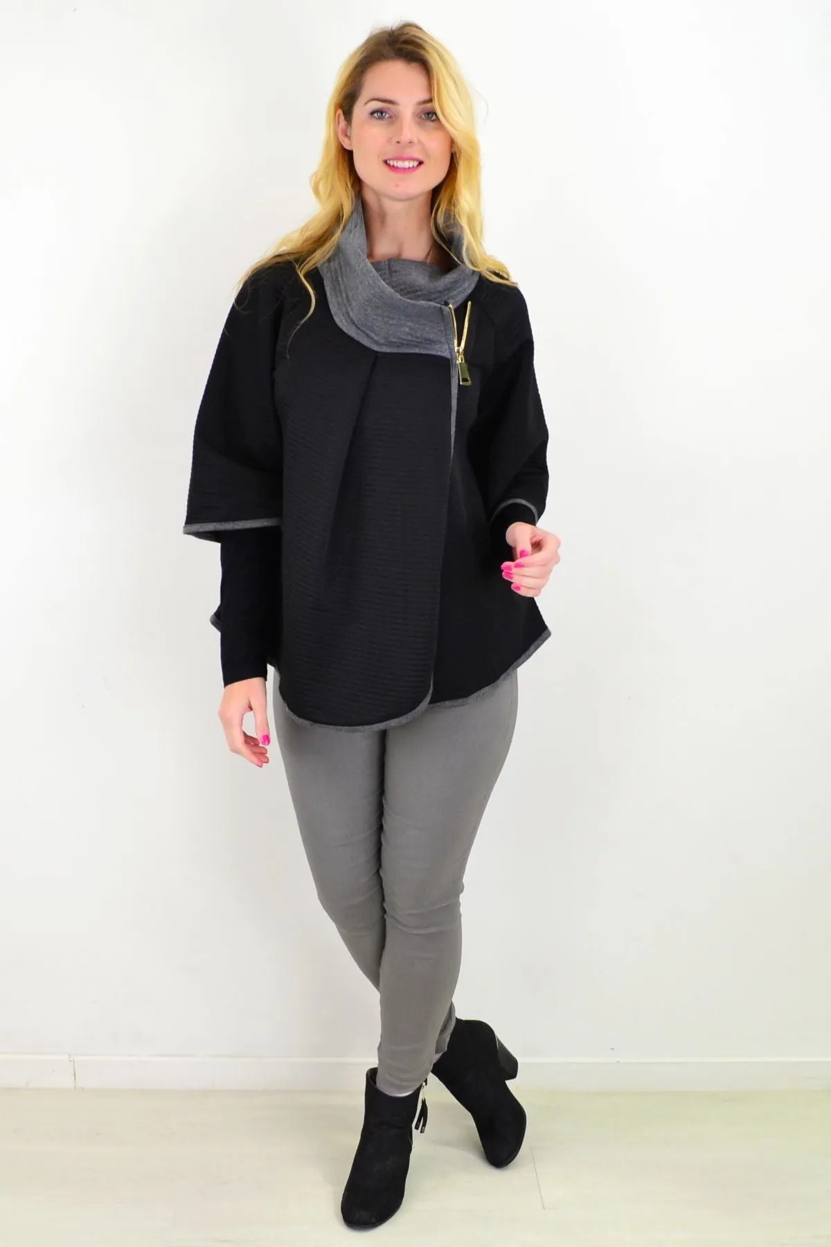 Black Quilted Grey Collar Winter Poncho Tunic