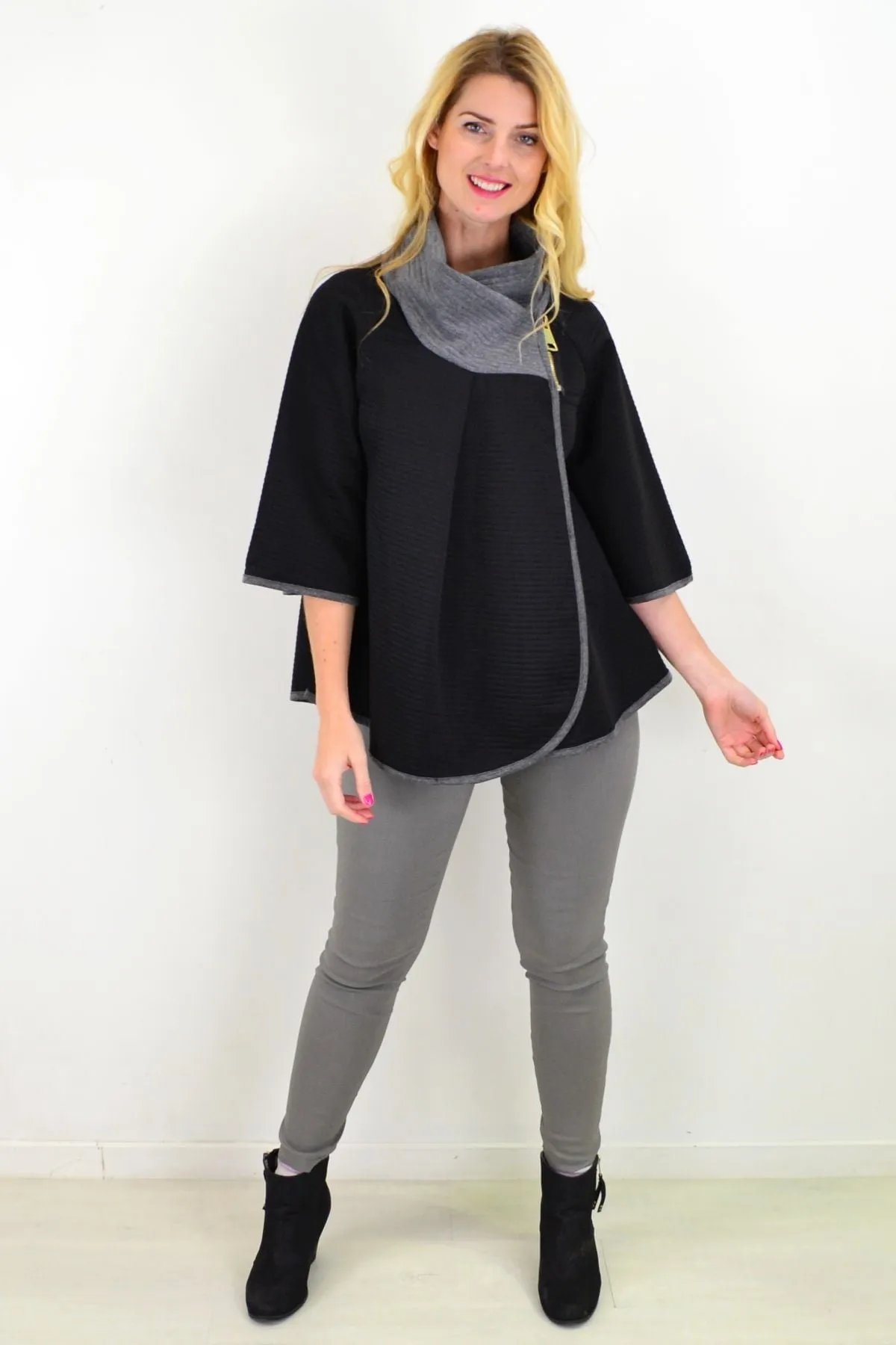 Black Quilted Grey Collar Winter Poncho Tunic