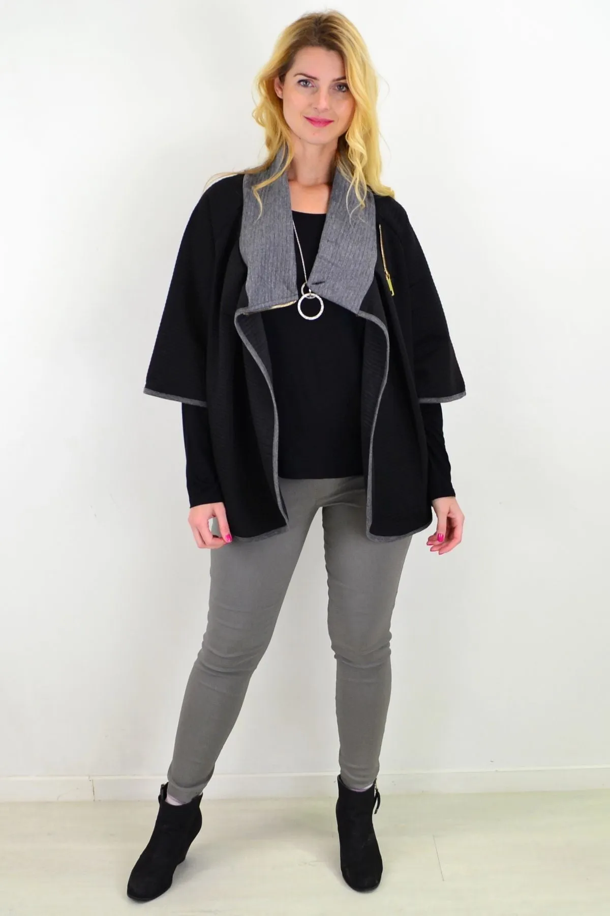 Black Quilted Grey Collar Winter Poncho Tunic