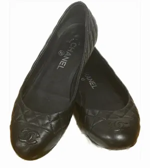 CHANEL Black Quilted CC Cap Toe Flats Size 38.5 Fit US 7.5