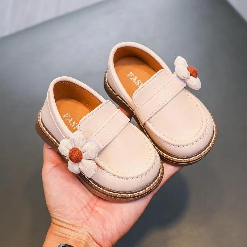 Comfortable Soft Leather Toddler Girl Casual Shoes with Flower - TF329