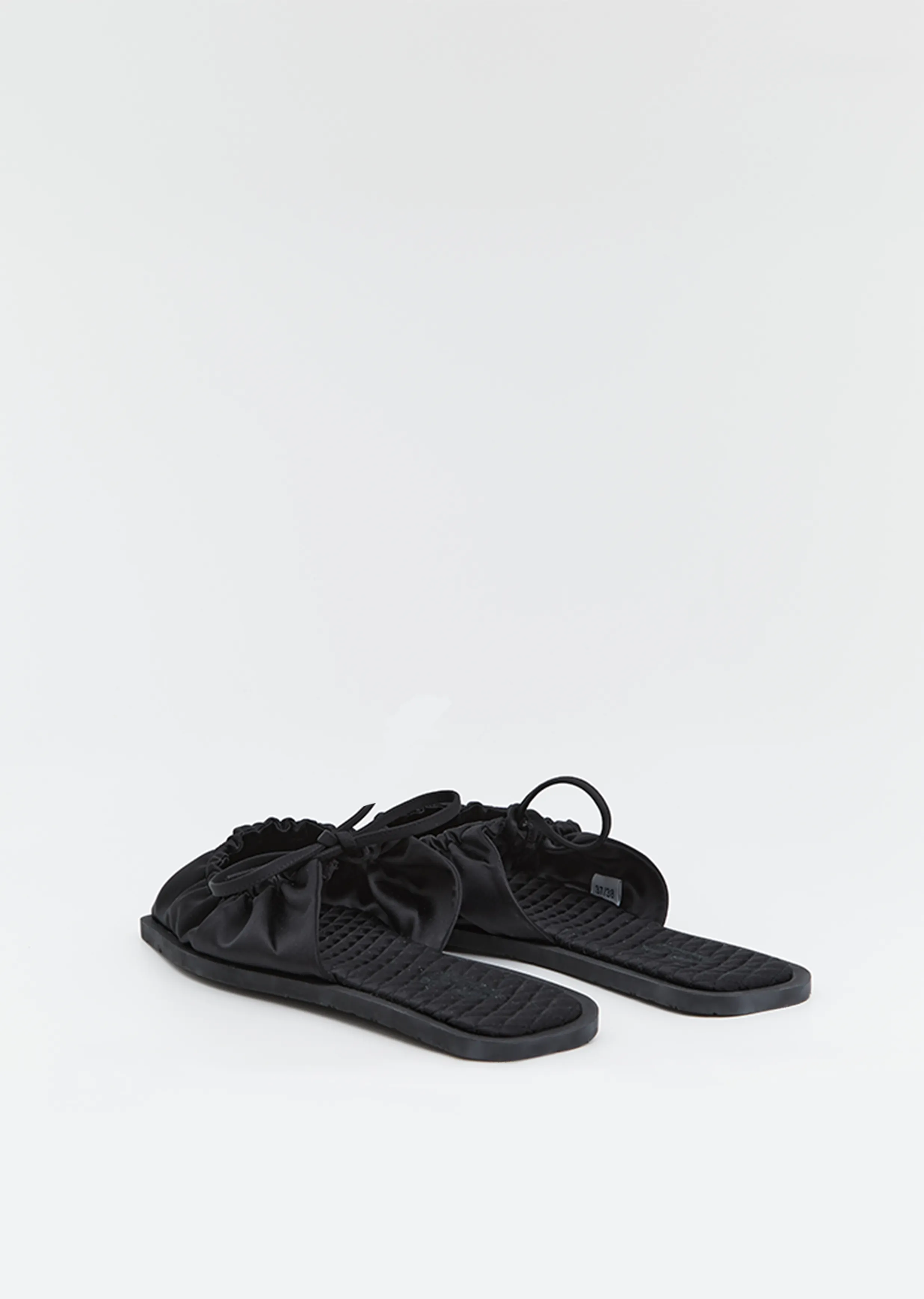 Eco-Satin Keyhole Slides — Black