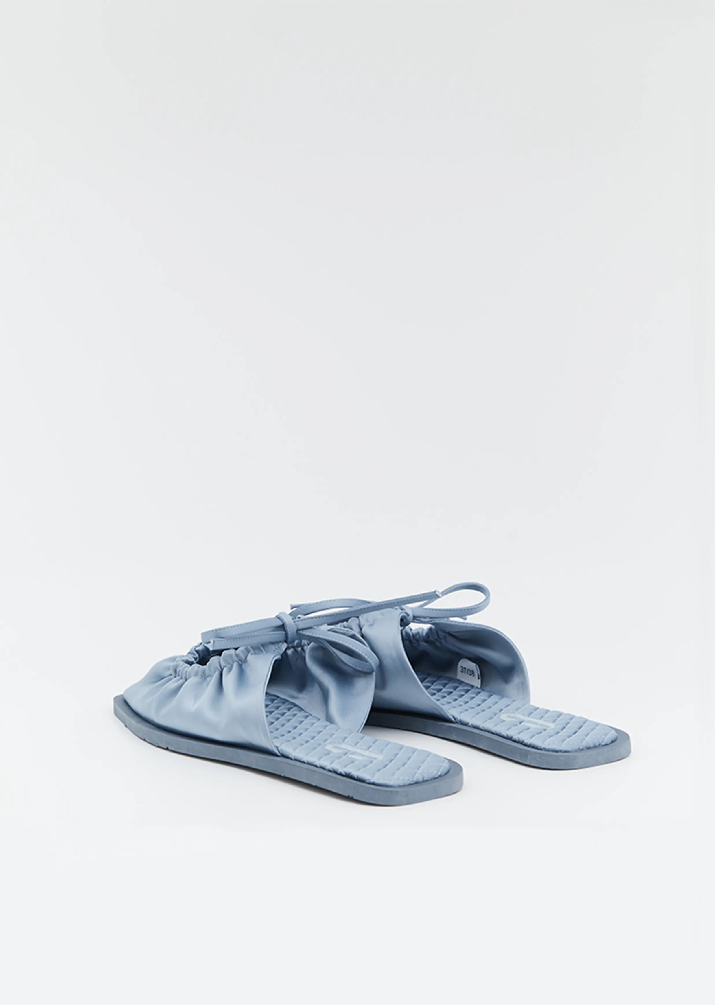 Eco-Satin Keyhole Slides — Grey