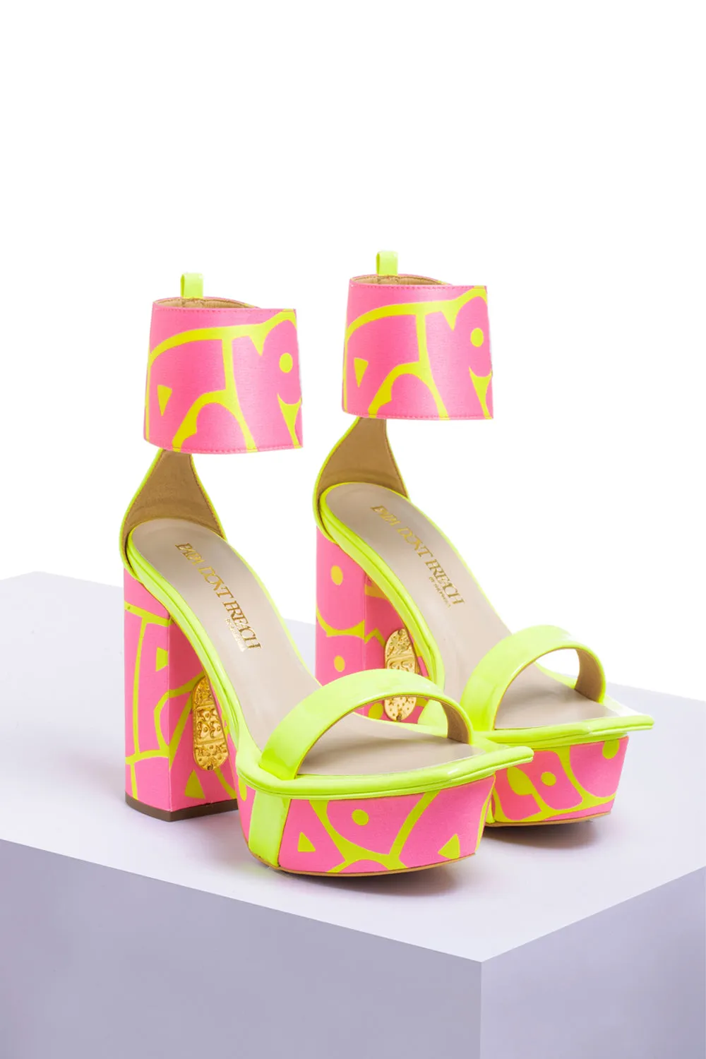 Fix Me Up! - Hot Pink Block Heels