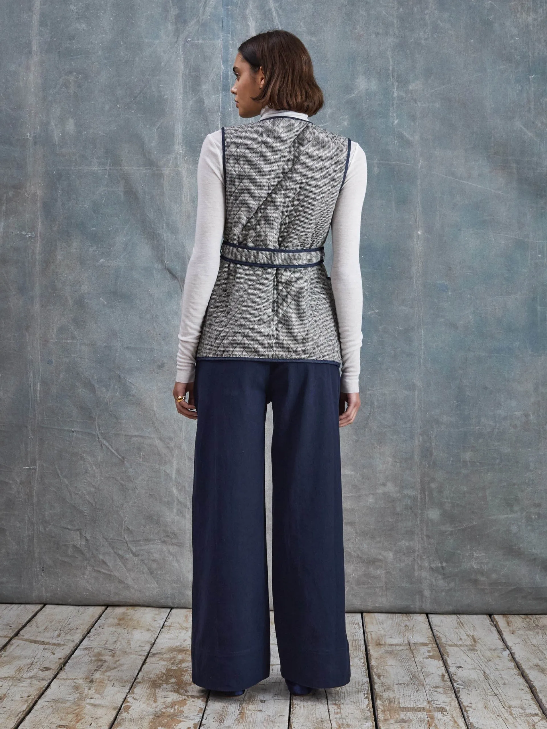 Polly check quilted gilet