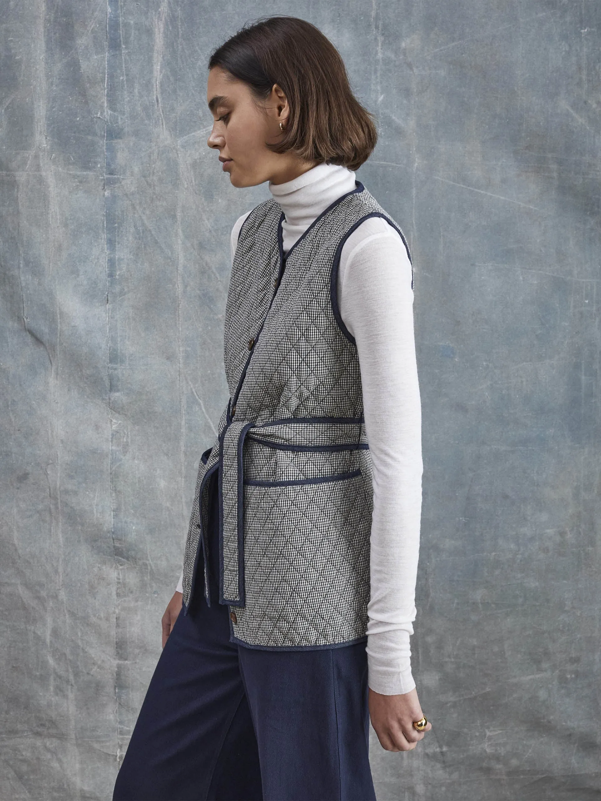 Polly check quilted gilet