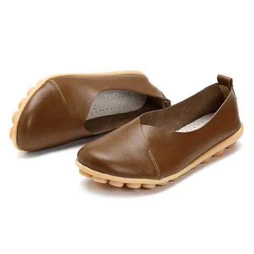 SOCOFY Larger Size Women Soft Sole Comfortable Leather Flat Loafers