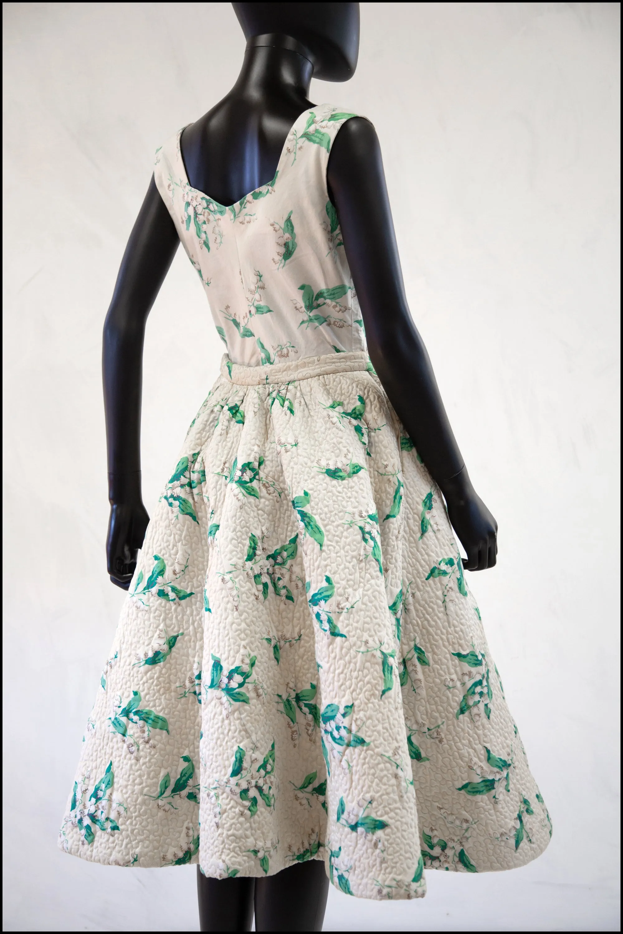 Vintage 1950s Lily of the Valley Quilted Dress Set