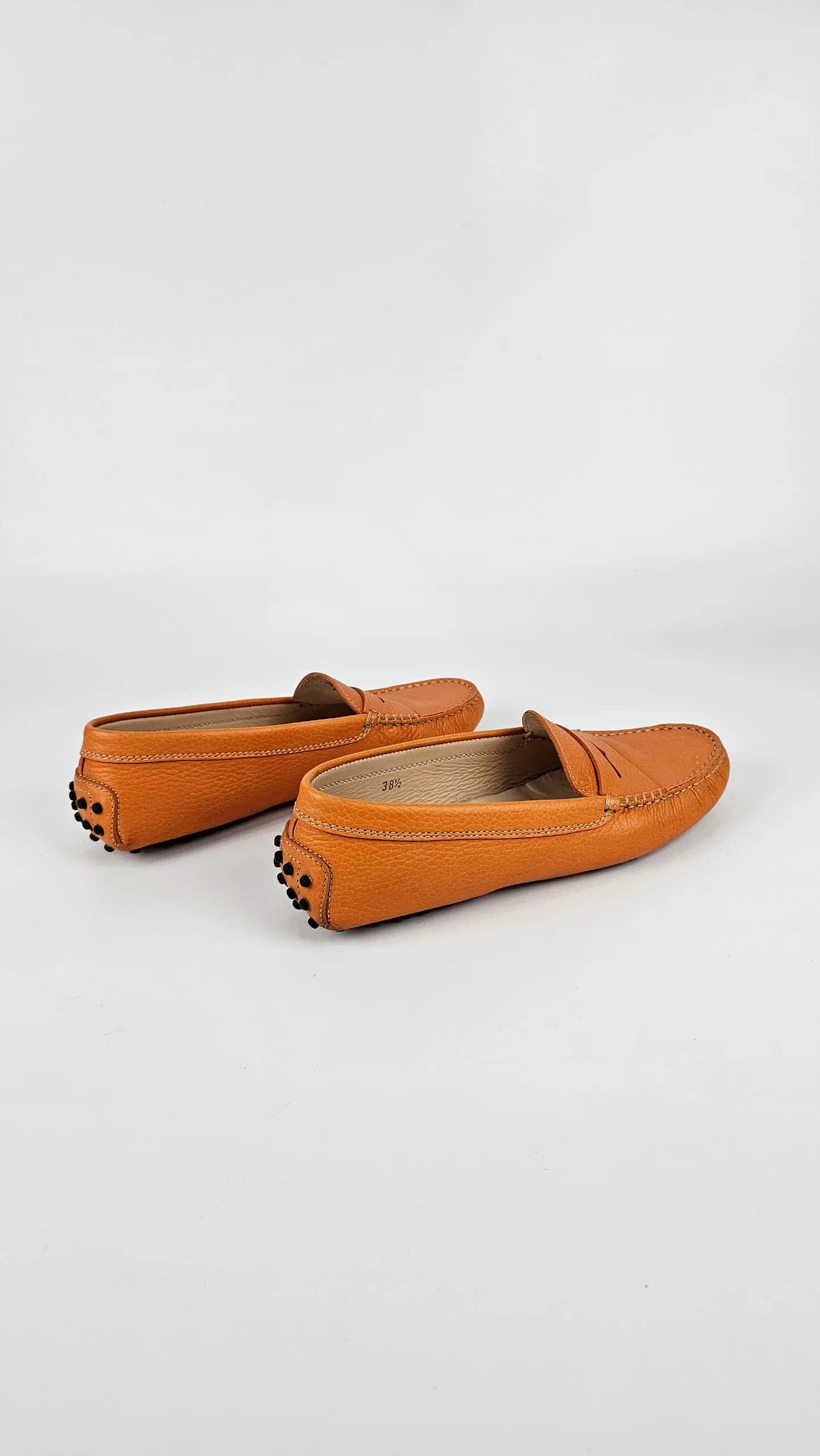 Women's Gommino Driving Shoes in Orange Nubuck