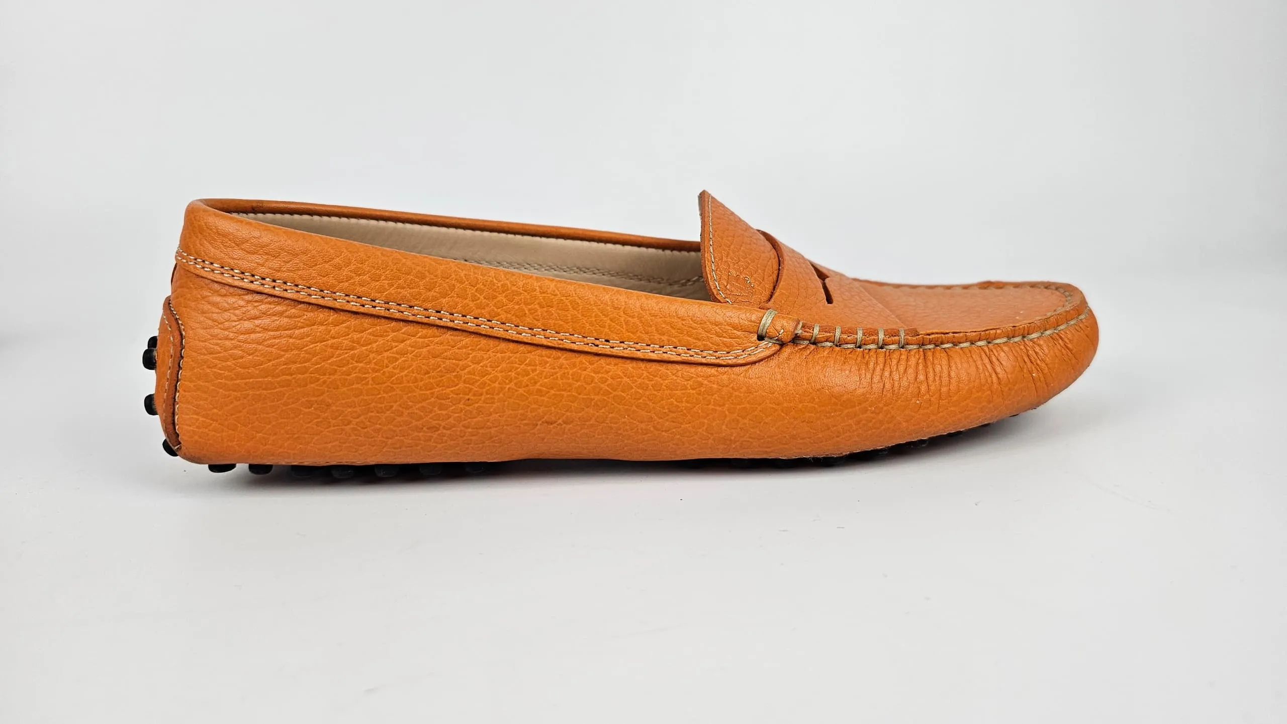 Women's Gommino Driving Shoes in Orange Nubuck